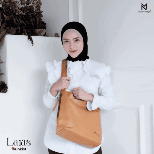 MOONZAYA LARAS - Image 5