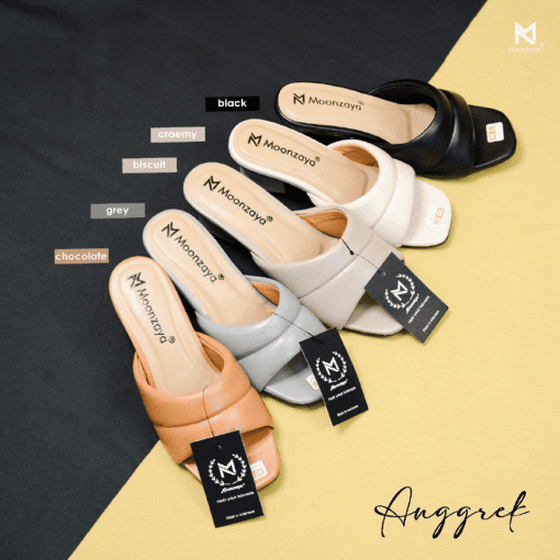 MOONZAYA ANGGREK